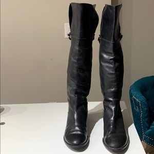 Stuart Weitzman Boots